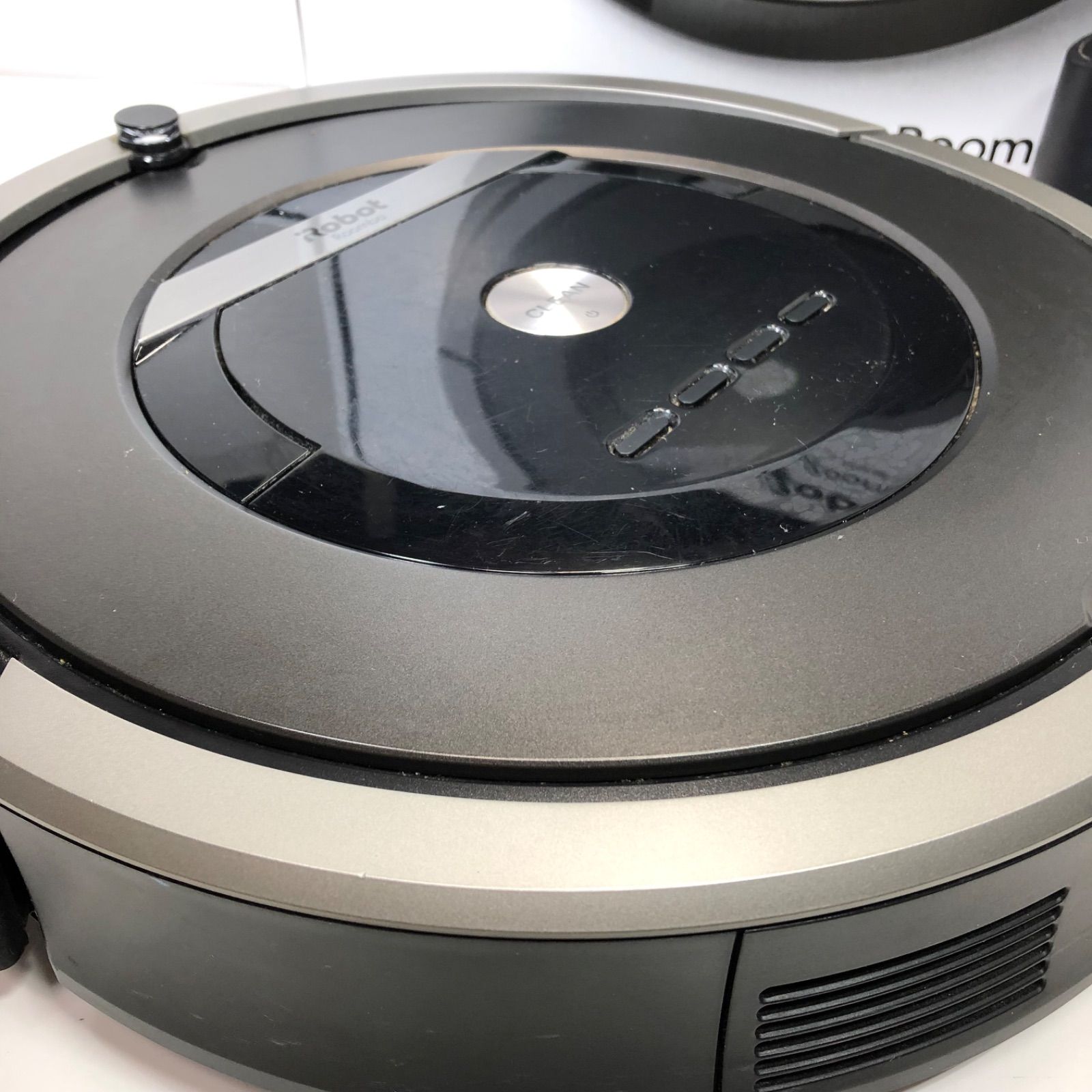 iRobot ルンバ ハイエンドモデル 878 roomba ロボット掃除機 - メルカリ iRobot ルンバ ハイエンドモデル 878 roomba ロボット掃除機 - メルカリ