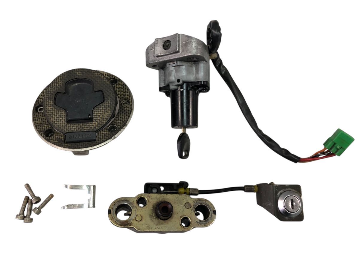 GSX1300R ハヤブサ 隼 GW71A 初期型 キーセット タンクキャップ シートオープナー 補修 純正戻しにも 2764-M6350