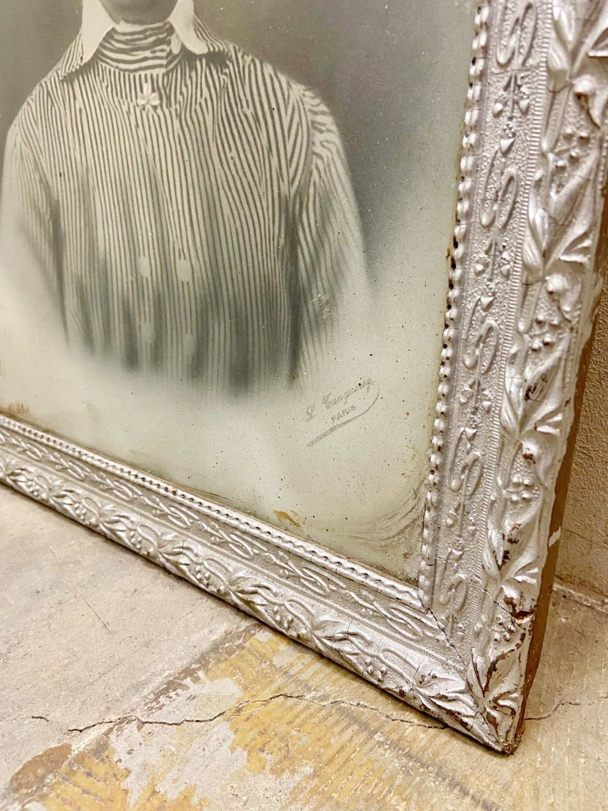 フランス　蚤の市　額　フレーム　ブロカント 卸売 フランス ヴィンテージ フレーム アンティーク 店舗什器 額縁