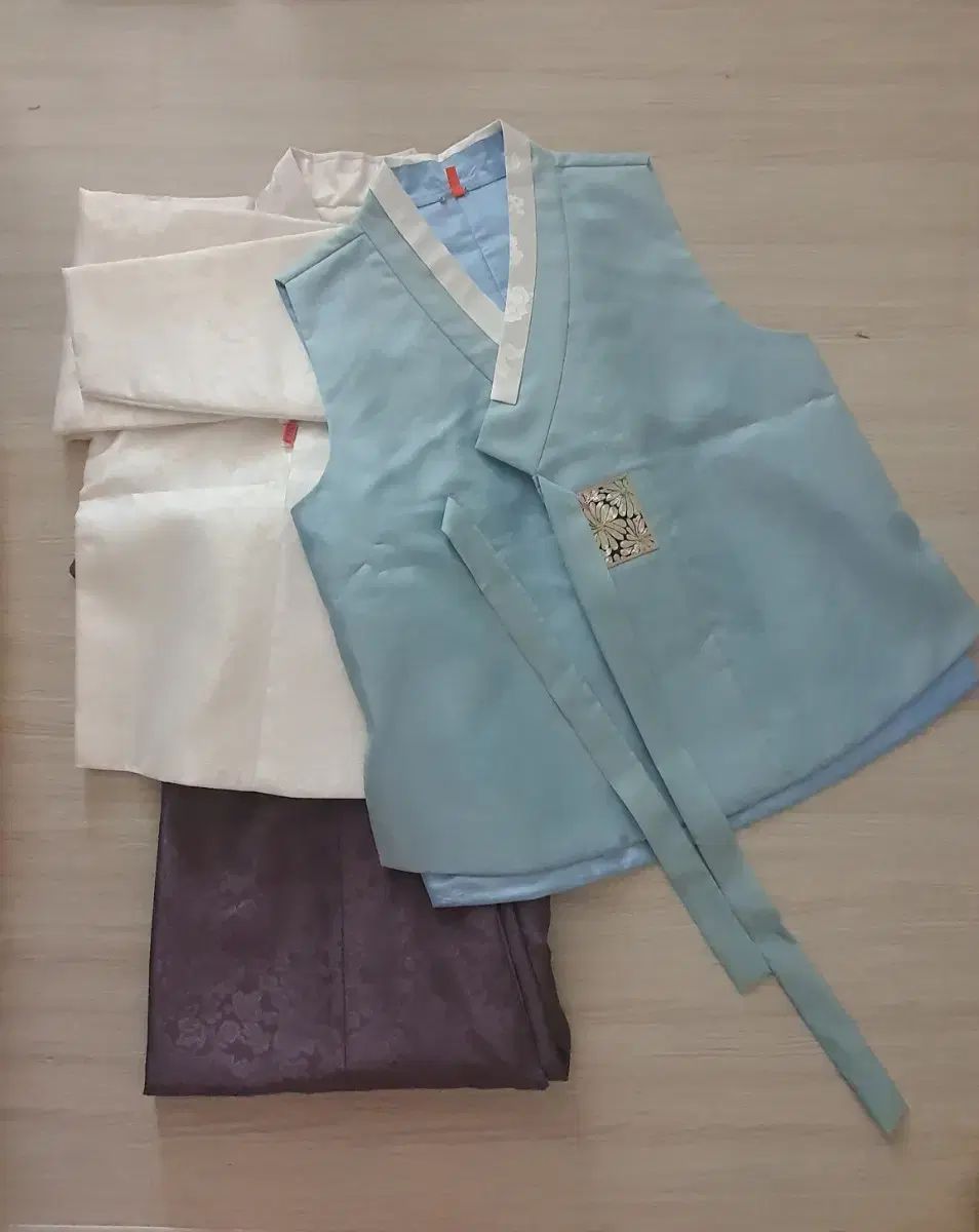 【雷市場（ポンジャン）商品韓国直送】 男性用韓服 結婚式 1歳の誕生日パーティー ファミリーイベント