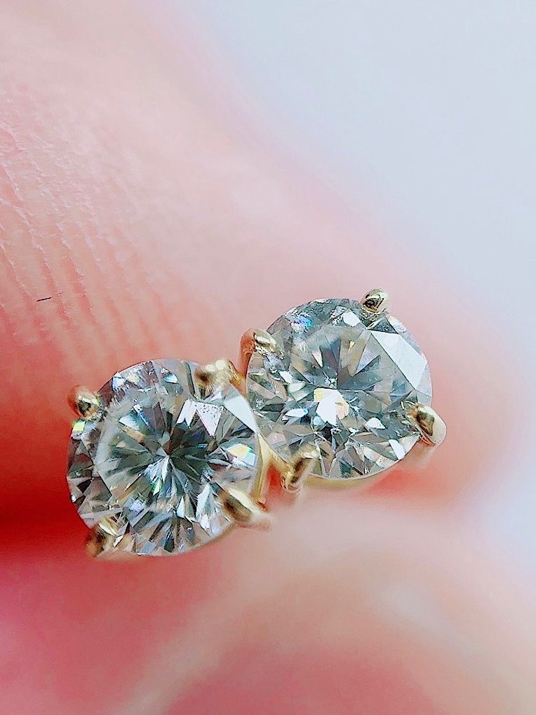0.656ct 一粒ダイヤG