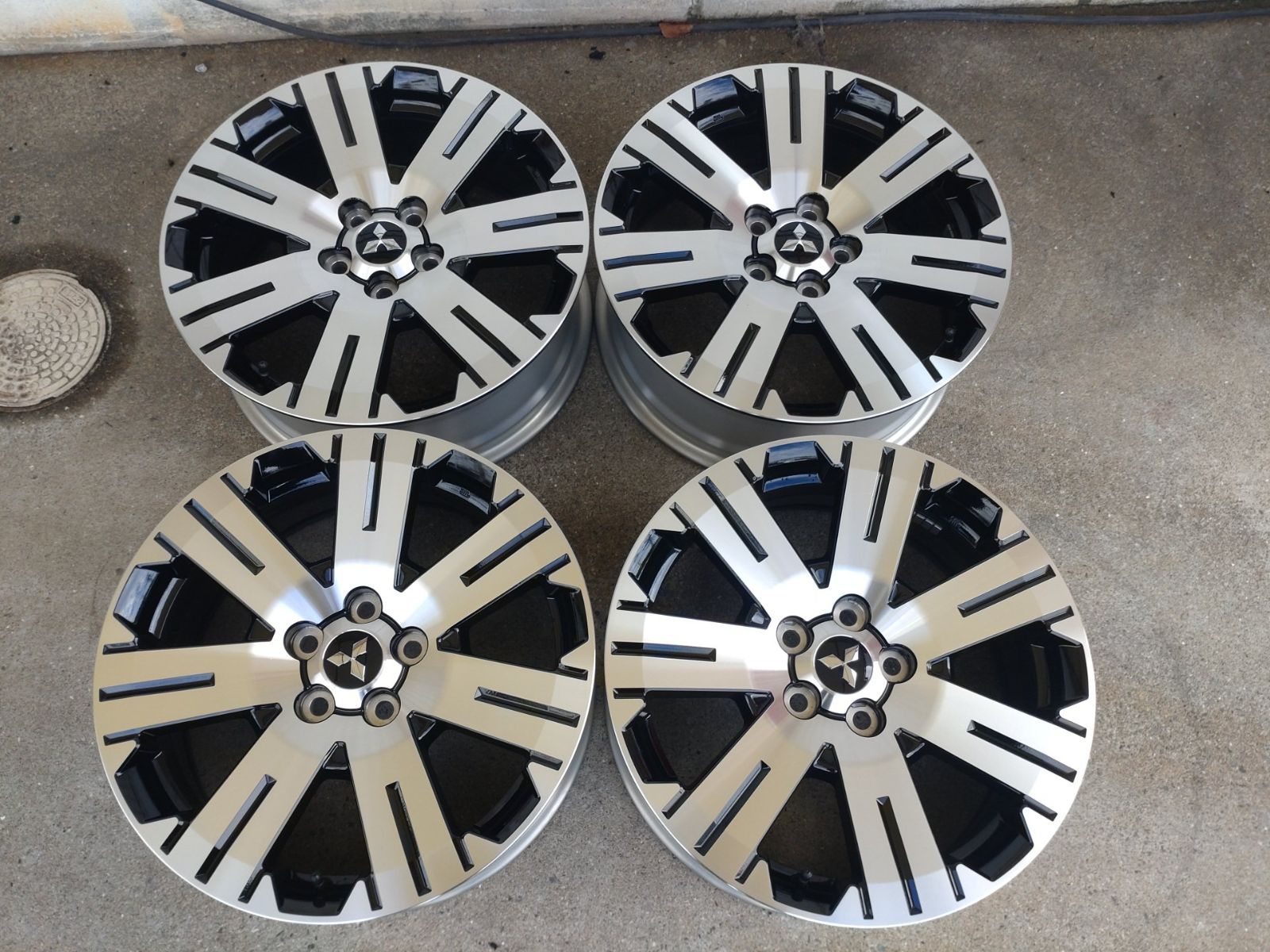 ♪ ENKEI製 三菱 ミツビシ デリカD5 純正 18インチ 7J 38 114.3-5H アウトランダー エクリプスクロス ジャスパー等にも