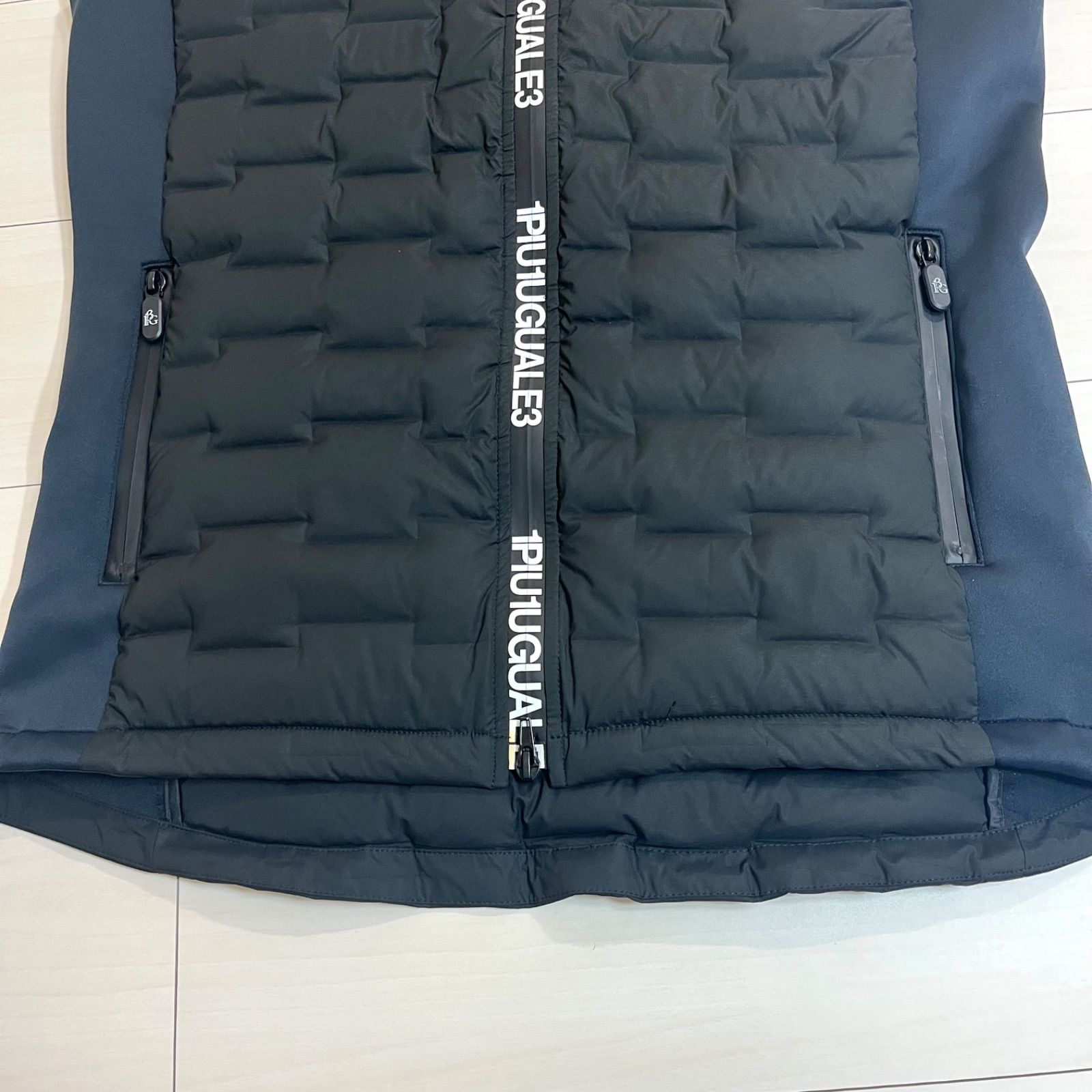 【未使用品】1PIU1UGUALE3 スタンドダウンベスト 美品 1PIU1UGUALE3 GOLF スタンドダウンベスト Ⅶ - メルカリ