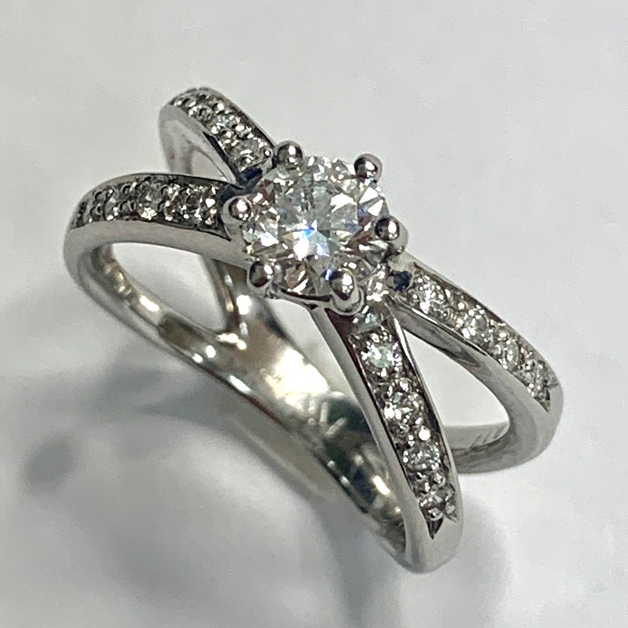 極美品⭐️PT900+ダイヤモンドの指輪】 ファッションデザインリング  