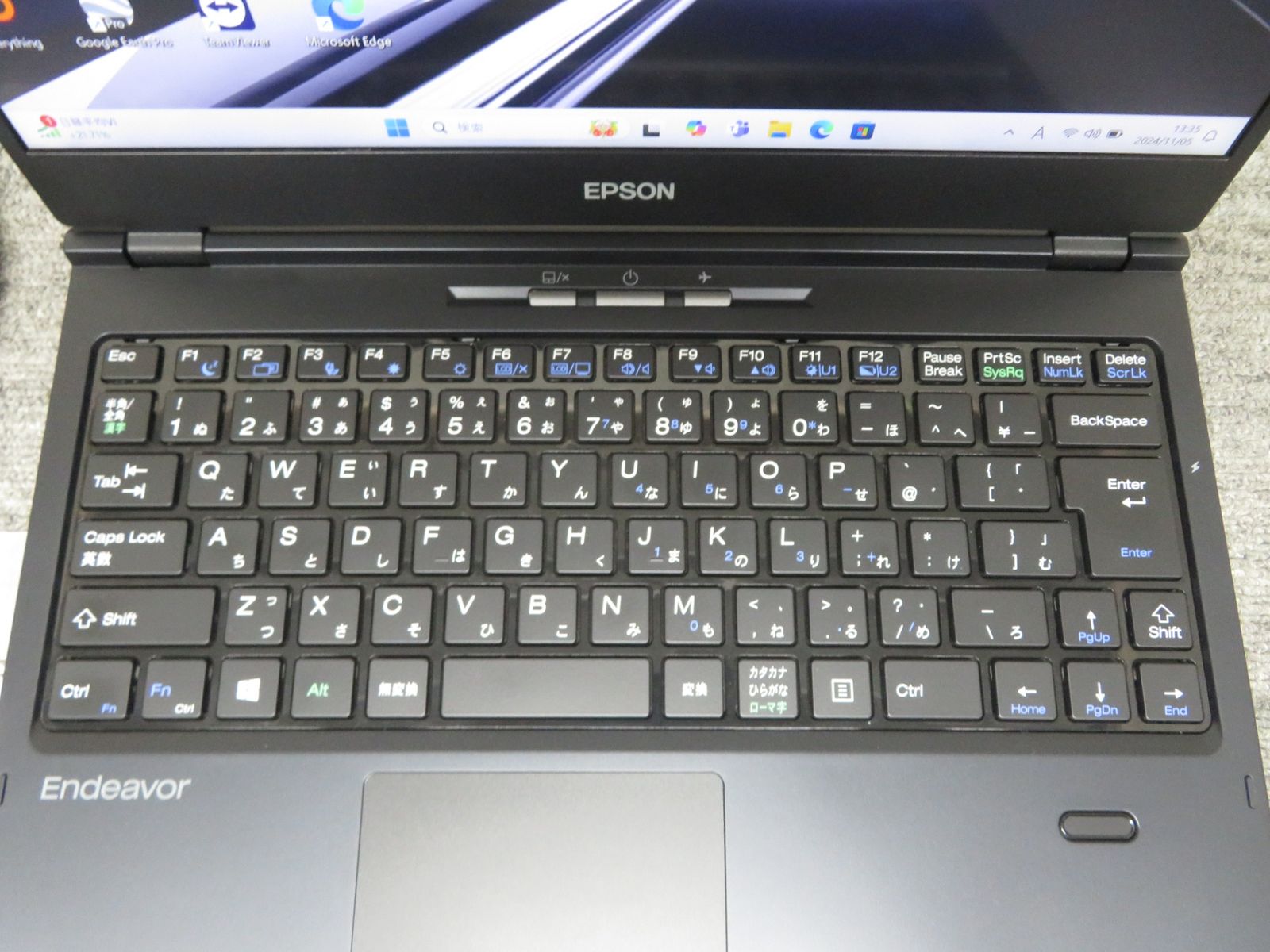 超速11th i7・16GBメモリ】◇EPSON Endeavor NA521E/ 13.3型