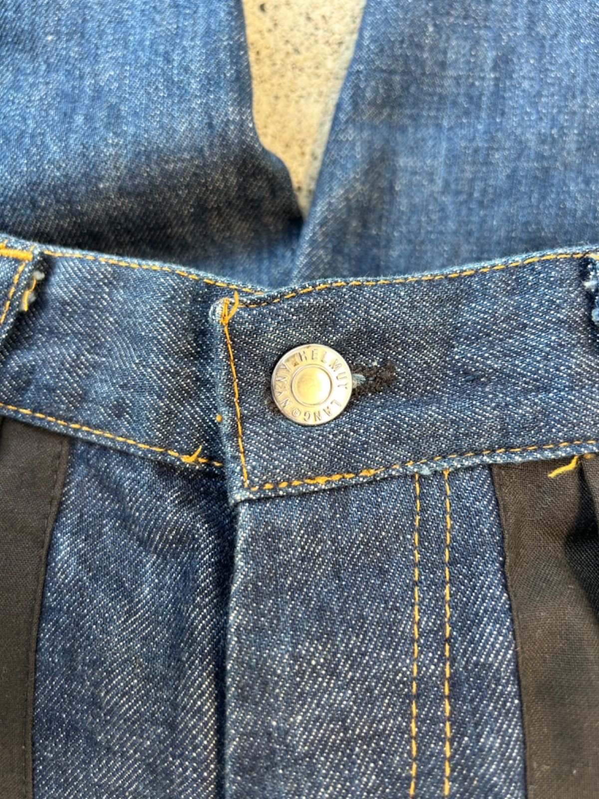 パンツ HELMUT LANG INSIDE-OUT DENIM 03SS Helmut Lang, S/S 2003 Inside-out Indigo Raw Denim Jeans - LA