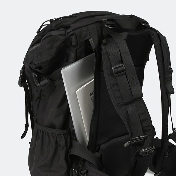 ミステリーランチ ブリッツ