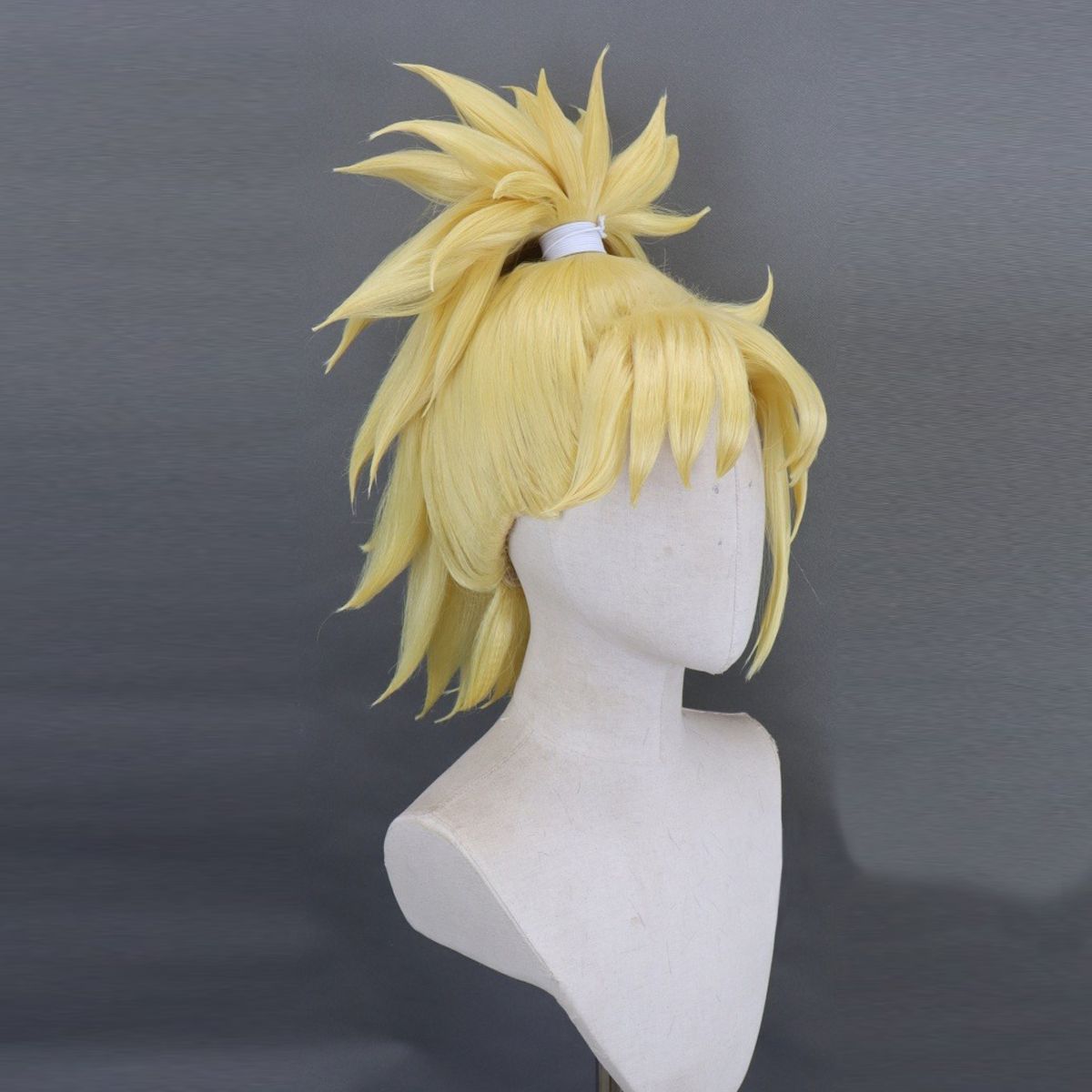 お取寄せ商品！納期ご相談下さい！】コスプレ耐熱ウィッグ