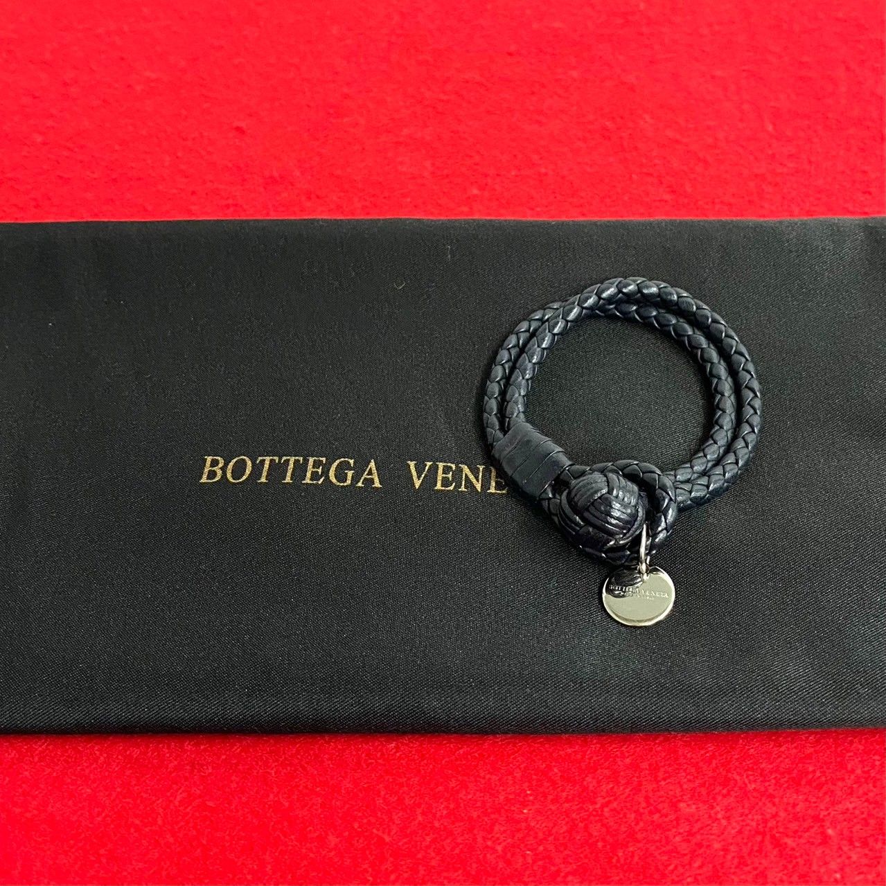 ほぼ未使用 BOTTEGA VENETA ボッテガヴェネタ イントレチャート レザー 