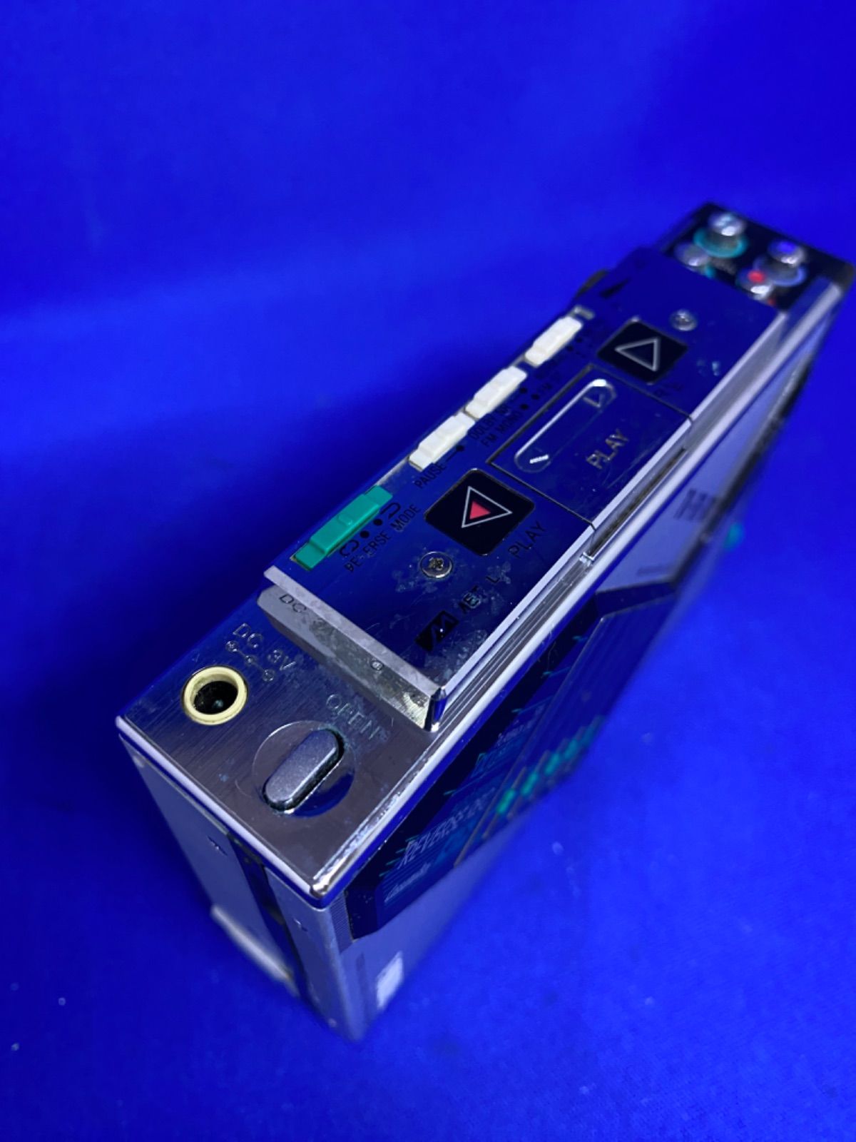 AIWA HS-J9 カセットボーイ TV/AM/FM 未確認　(ジャンク品) AIWA HS-J9 カセットボーイ TV/AM/FM 未確認(ジャンク品)