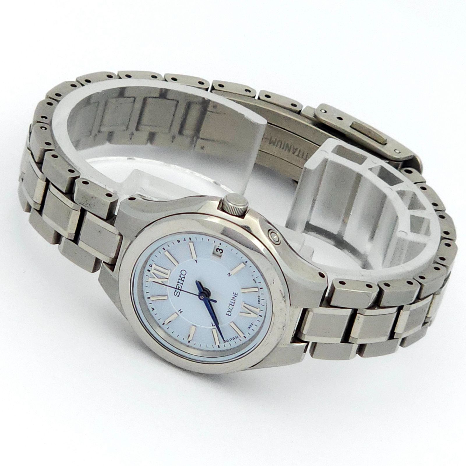 SEIKO セイコー エクセリーヌ 1B22-0AW0 ソーラー電波 動作品 