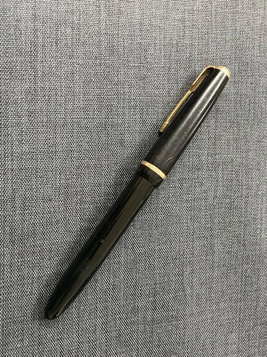 パーカー PARKER 万年筆 スリムフォールド ブラック 14K M ニップ