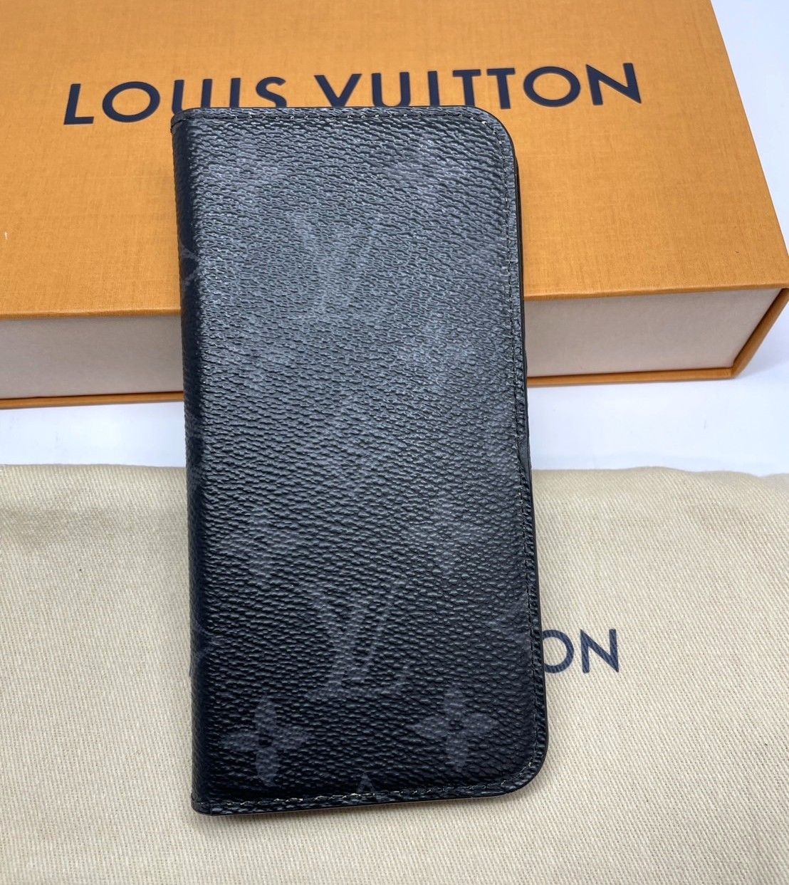 LOUIS VUITTON ルイヴィトン iPhone X XS アイフォンケース