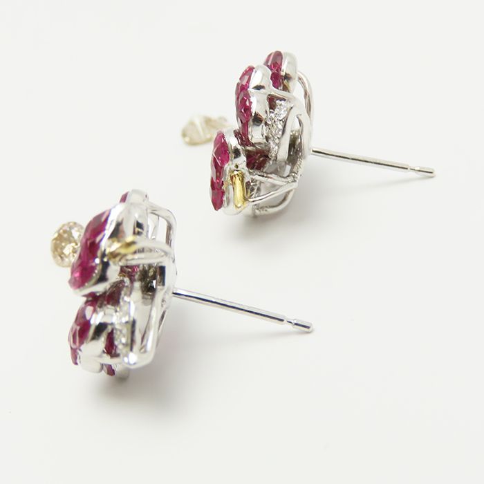 K18wg　ハイビスカスダイヤピアス K18wgハイビスカスダイヤピアス