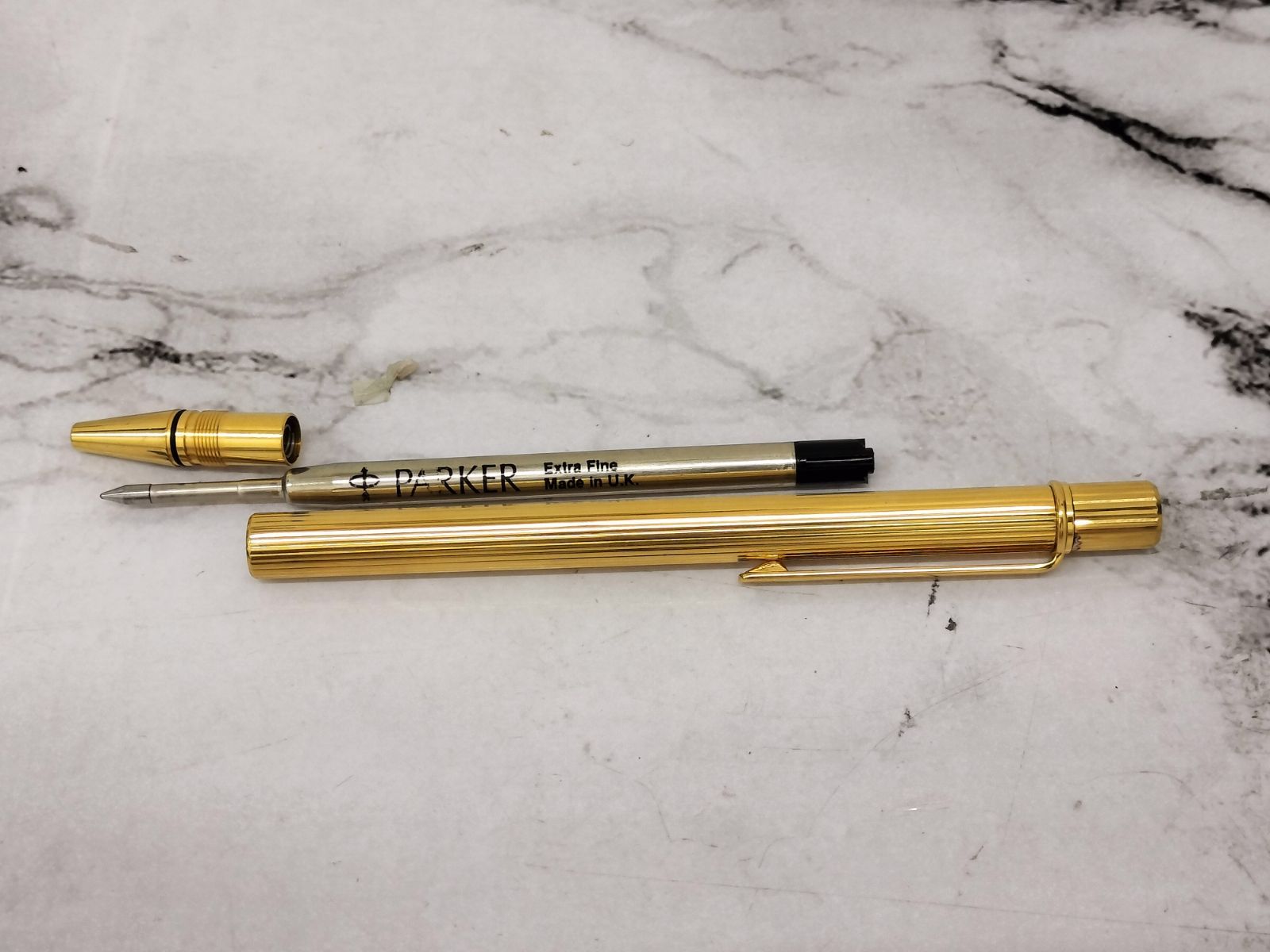 Must de Cartier ゴールドボールペン カルティエ Cartier les must de