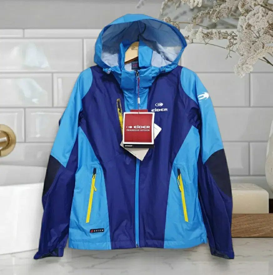 90 55 EIDER アイダー レディース ウィンドブレーカー アウター 登山 ジャケット