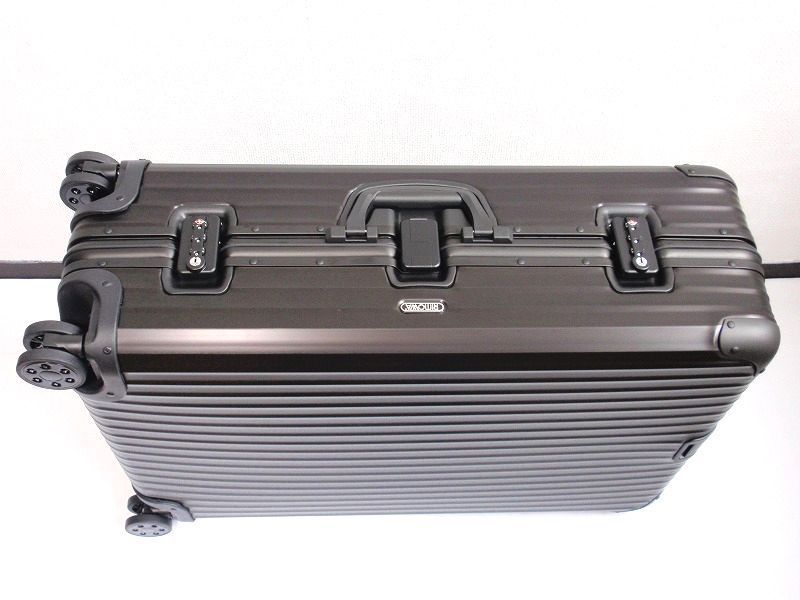 RIMOWA トパーズステルス 82L [986.14/923.70.01.4]