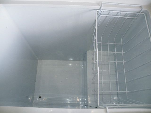 テンポス】冷凍ストッカー TBCF-140-RH 上開きタイプ 140L 単相100V