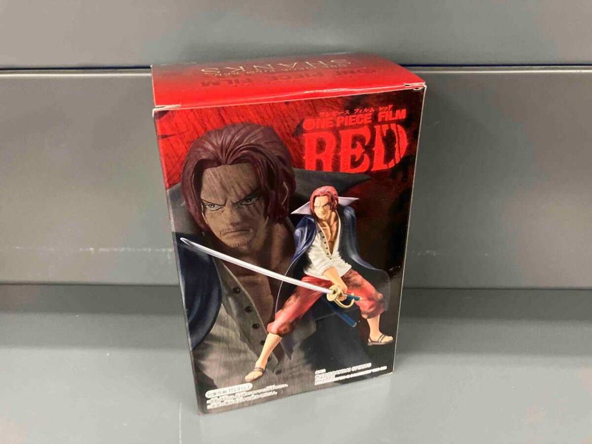 ワンピース　シャンクス　FILM RED DXF ポージングフィギュア Amazon.co.jp: ONEPIECE RED DXF レッド ポージングフィギュア