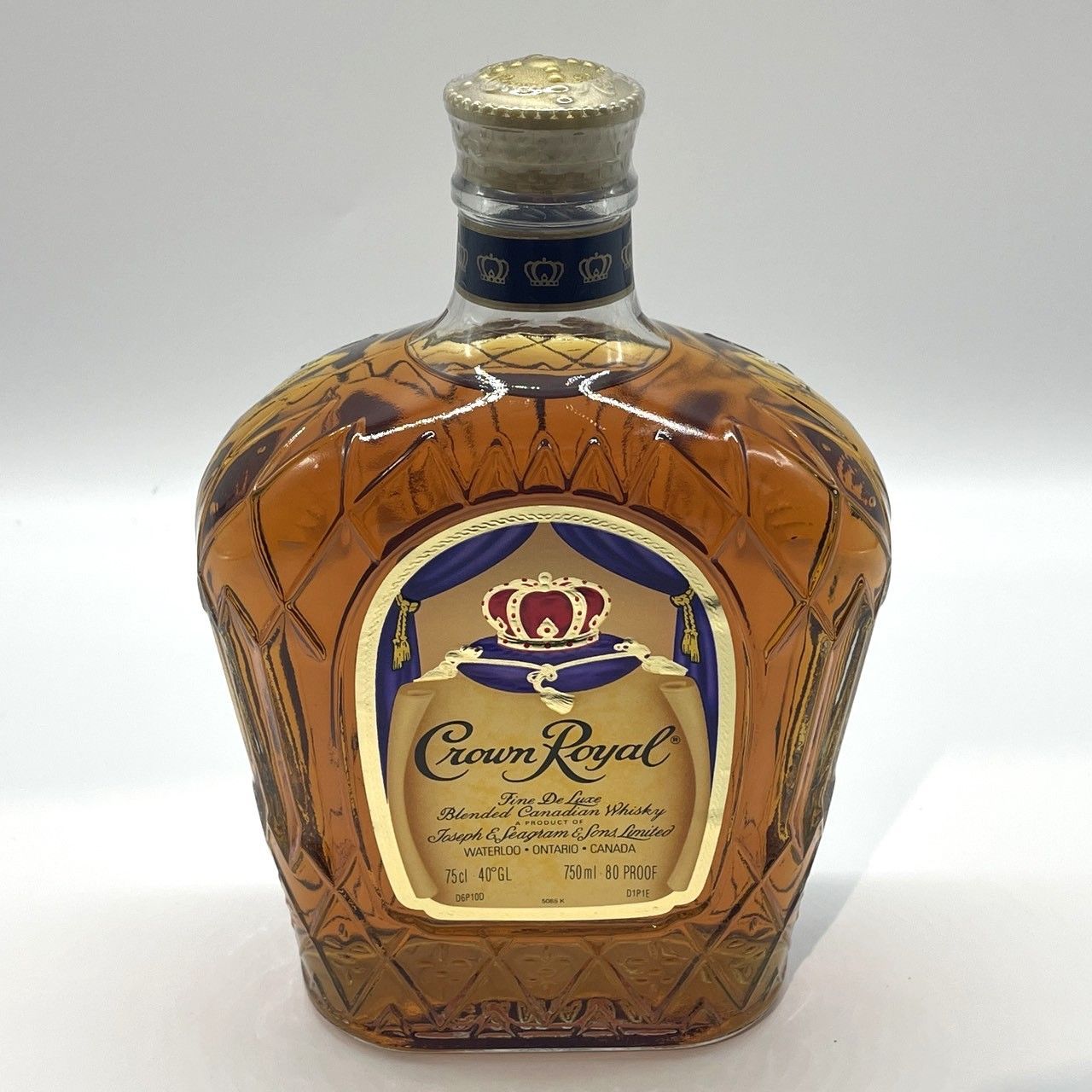 Amazon.co.jp: ウイスキー 40度 クラウンローヤル 1000ml 1本
