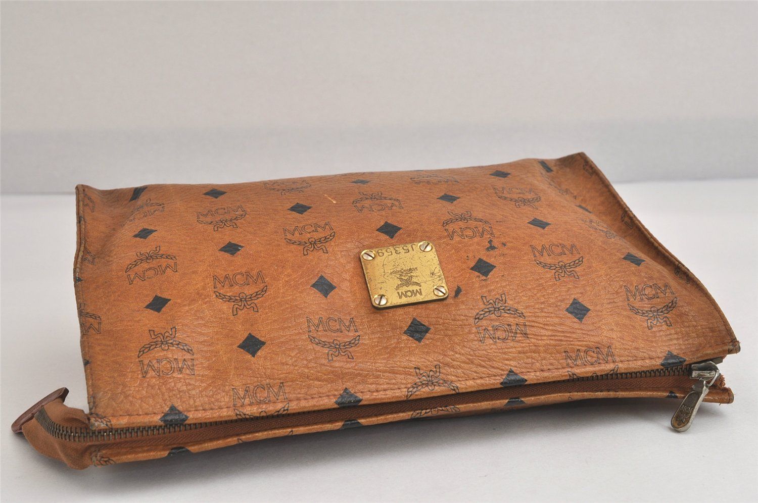 kaneoogiページ MCM ローズゴールド クラッチバッグ MCM クラッチバッグ ローズゴールド MCM Metallic Rose Gold Visetos