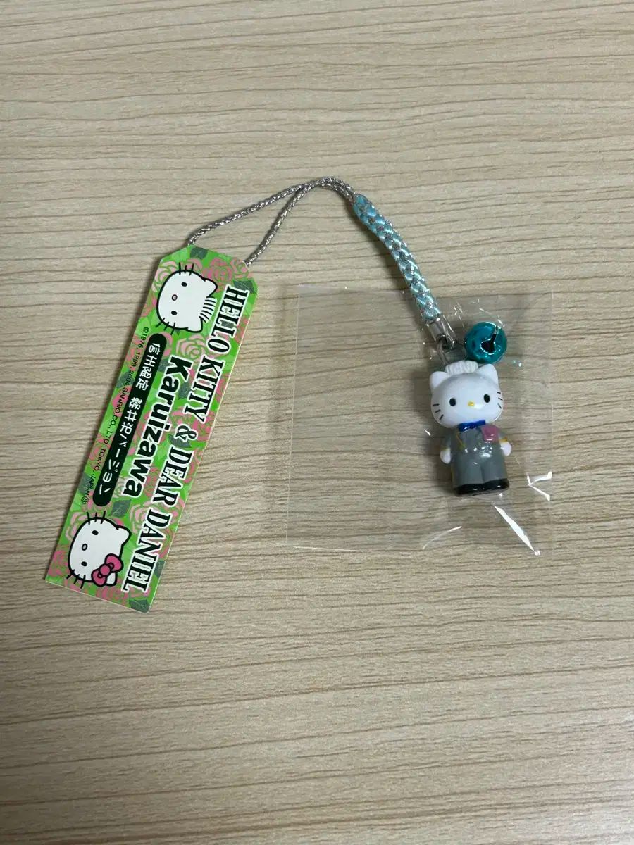 ウェディング キティ 新郎 キティストラップ レトロ - メルカリ