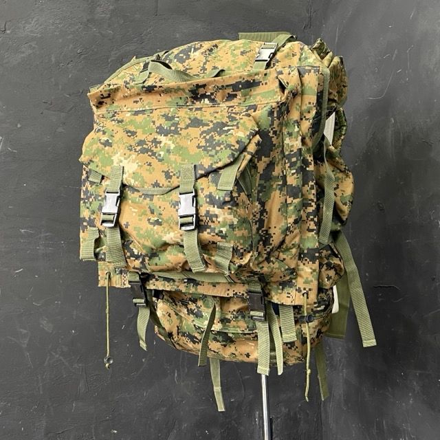 ミリタリー 大型リュックサック 迷彩 バックパック アサルトパック 約58 11 69cm 514221