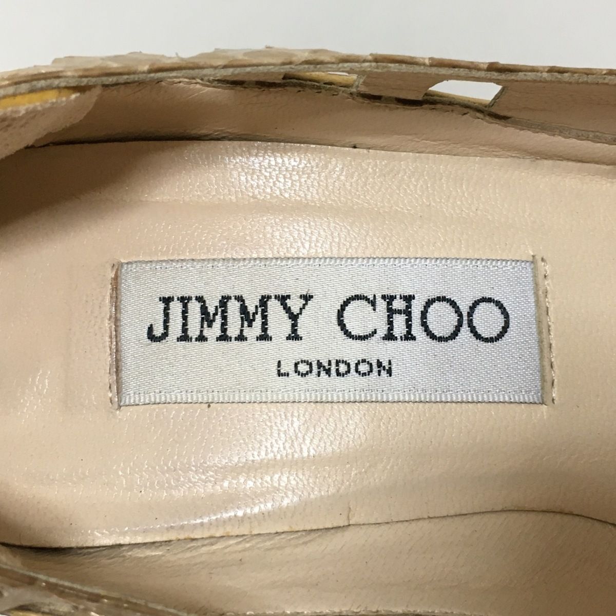 JIMMY CHOO(ジミーチュウ) パンプス 34 レディース - ベージュ アウトソール張替済 エナメル（レザー）×パイソン - メルカリ