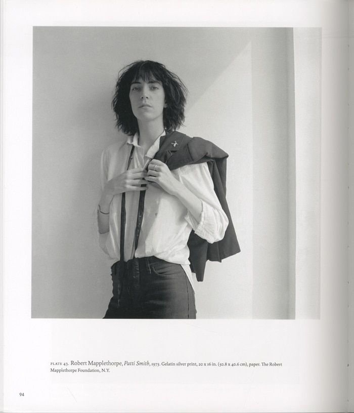 アート・デザイン・音楽 WARHOL & MAPPLETHORPE GUISE & DOLLS Warhol & Mapplethorpe: Guise & Dolls by Patricia Hickson | D