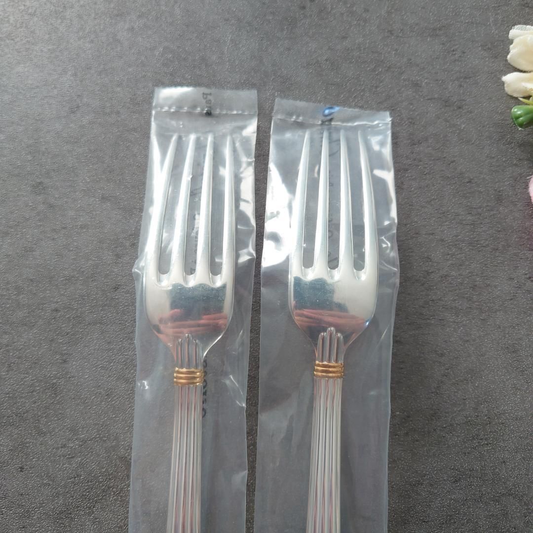 スタンダードフォーク