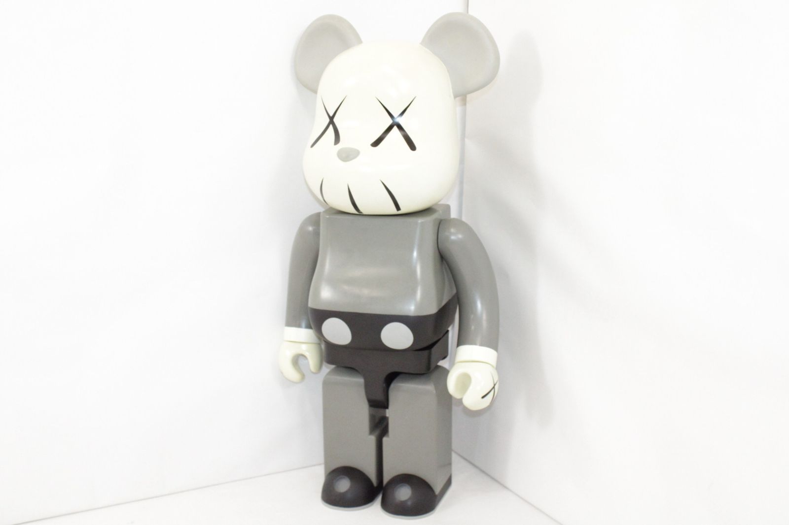 メディコムトイ ベアブリック 1000% KAWS S..02 LTD006 1000% BE RBRICK IT9OJ8RBL234-N80-byebye