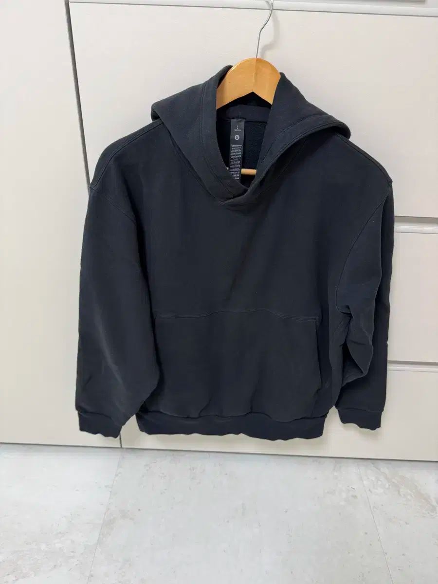 ルルレモン パーカー ルルレモンパーカー グレー Lululemon グレー