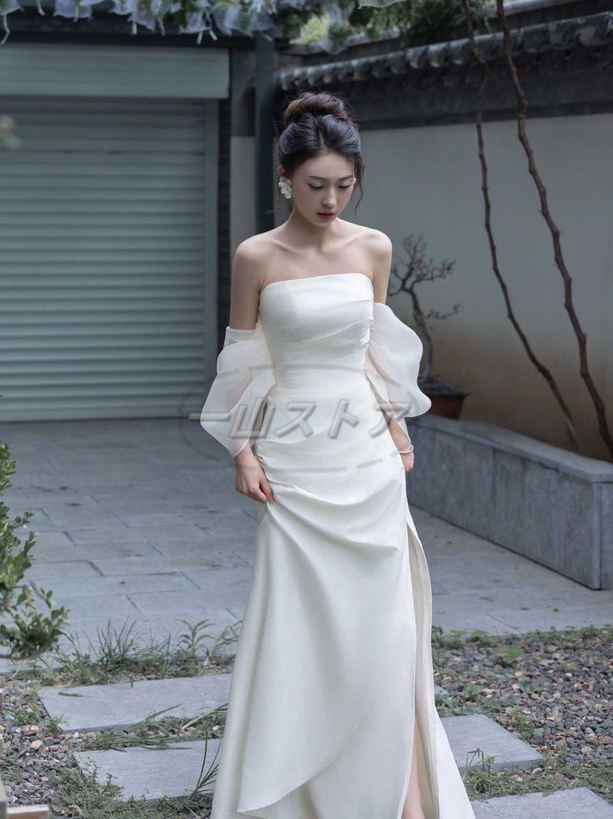 オフショルダー