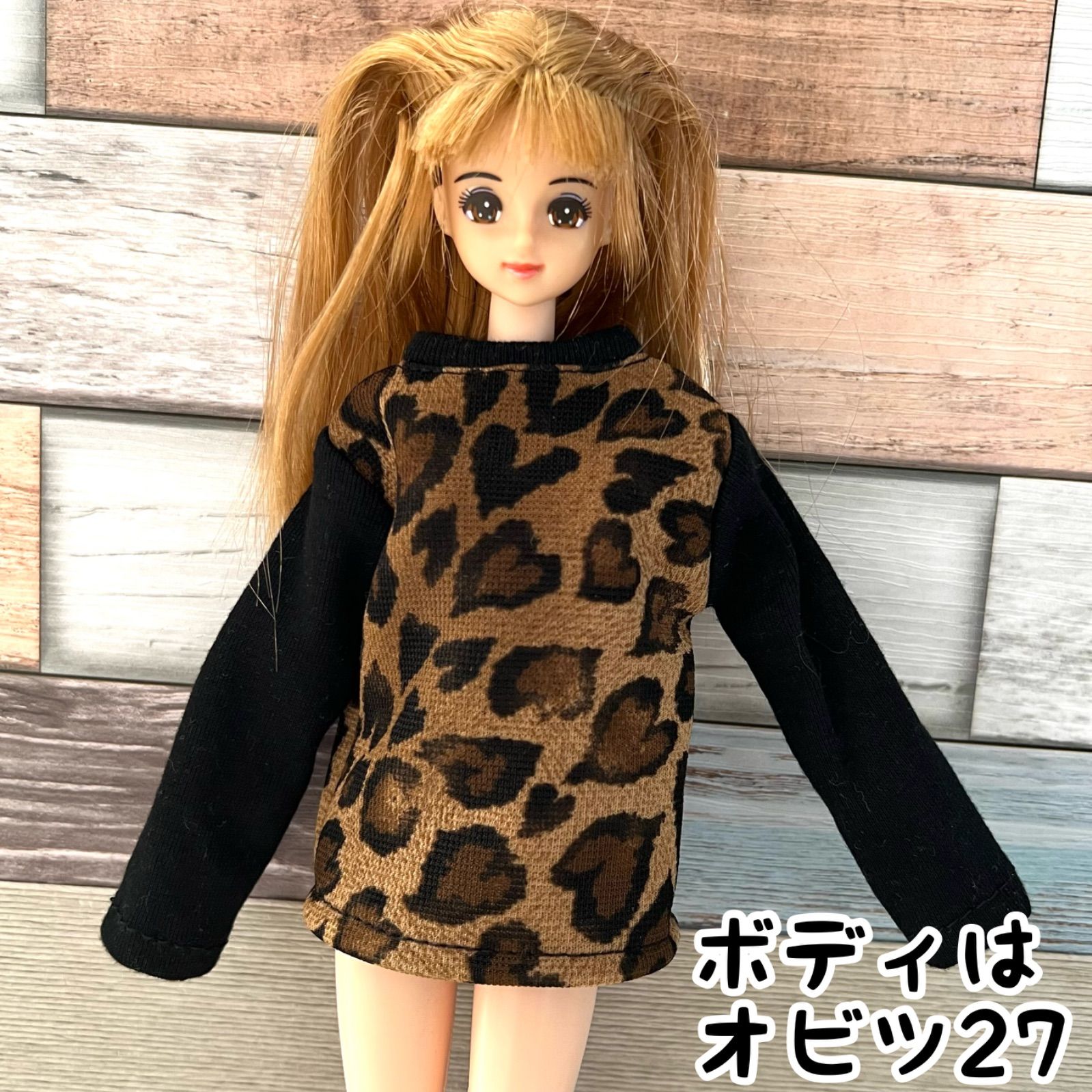 1/6ドール服　Tシャツ　ヒョウ柄×ブラック　バービー人形ケン　BTS 達に - メルカリShops