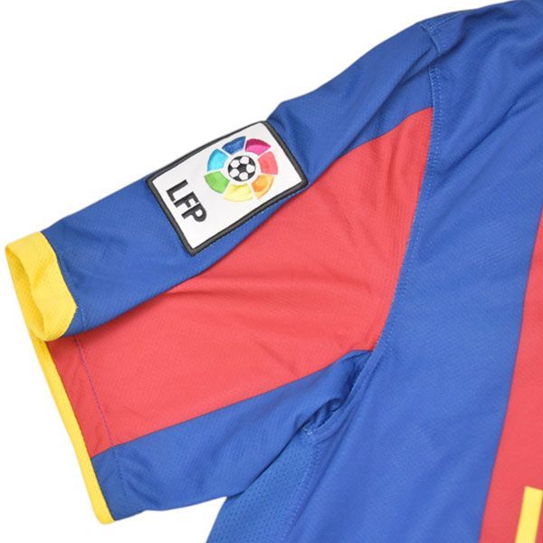 美品　NIKE FCバルセロナ 2010-11 ホームユニフォーム NIKE FCバルセロナ 10/11 ユニフォーム ホーム 長袖 ジュニア