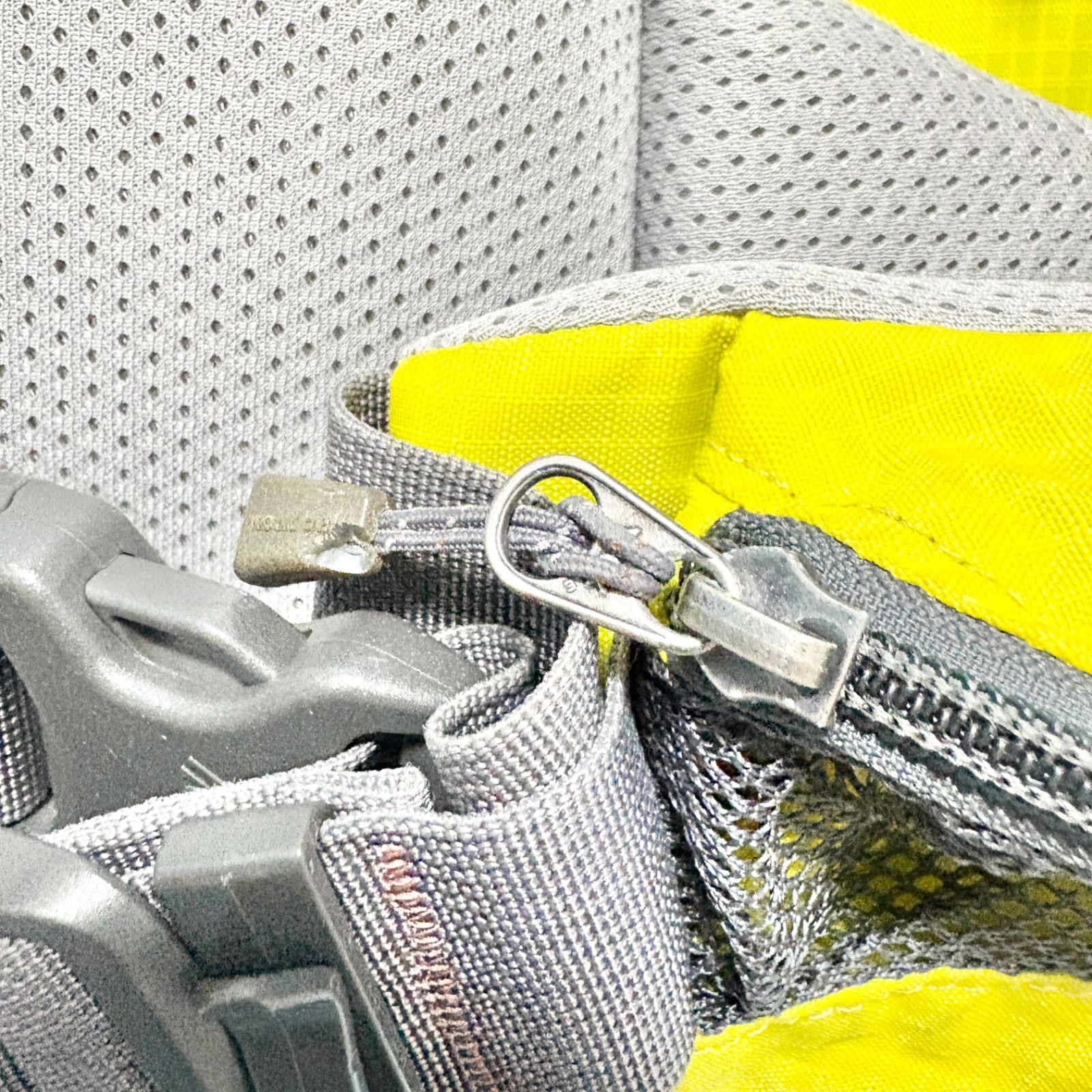 イエロー 背負子