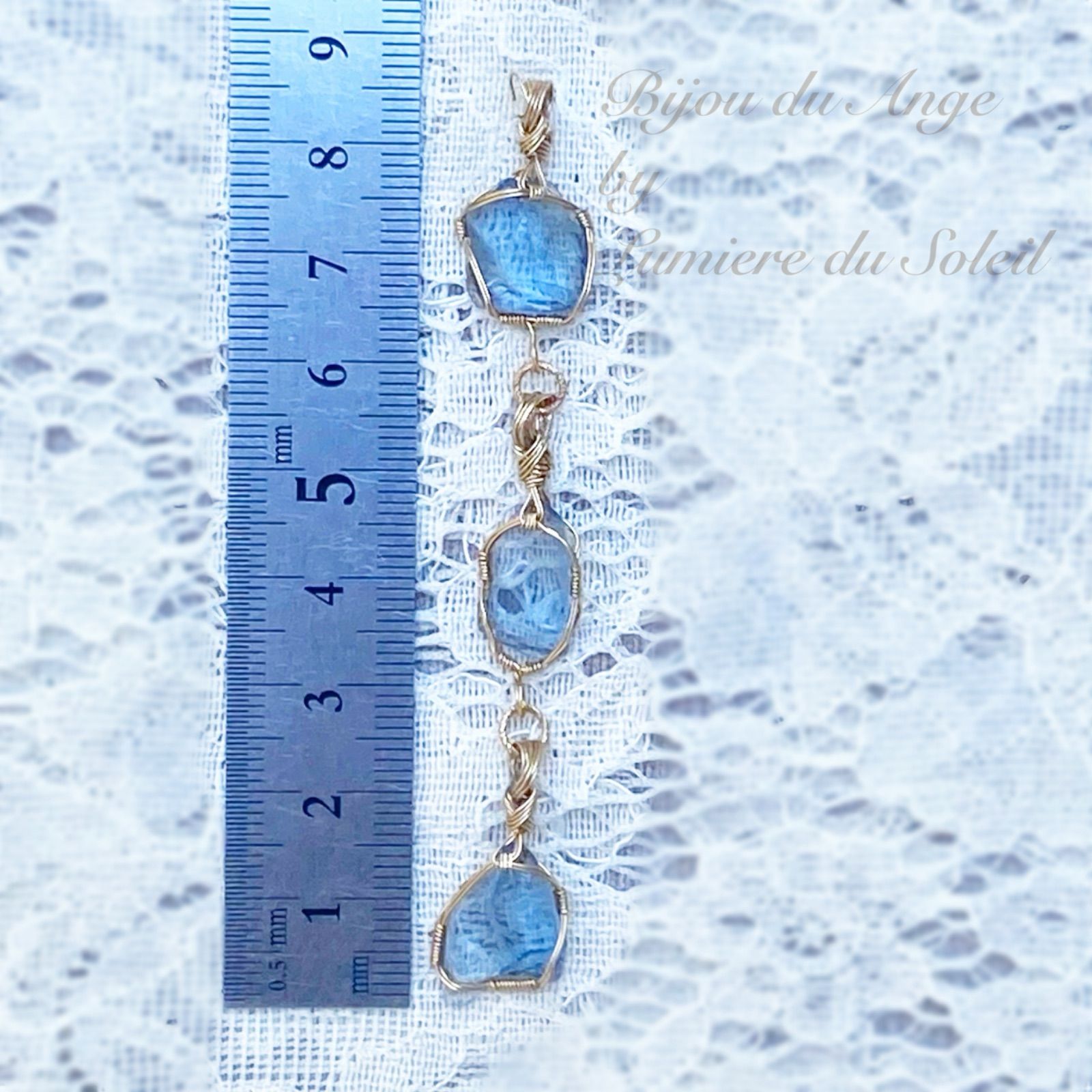 【途切れない輝き】 【天然石】 ５連 サファイア ネックレス 大人気 デザイン PT 【ハイクオリティー】 S-5-CSP-5SP-1 途切れない輝き 天然石 ３連 サファイア ネックレス 希少