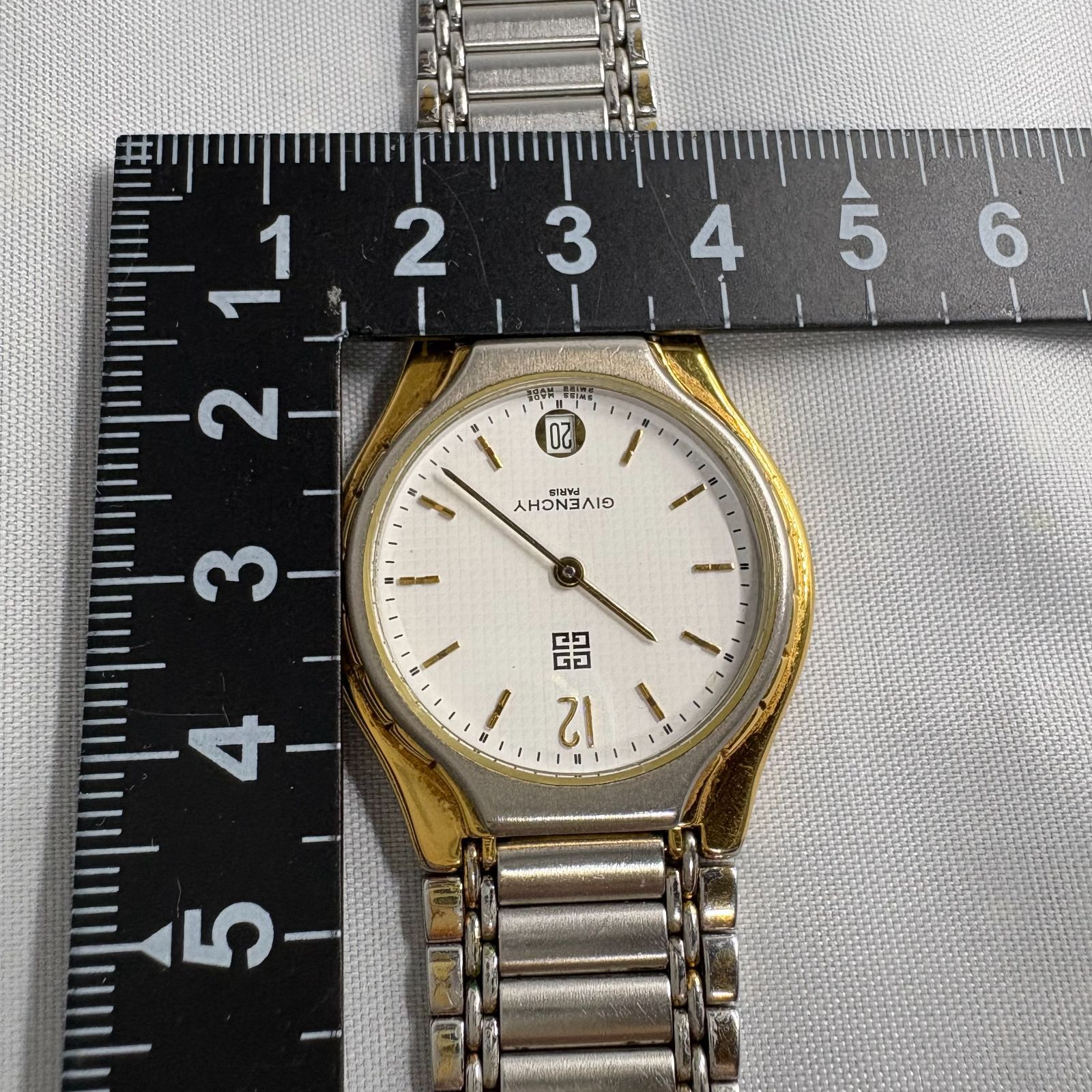 GIVENCHY 腕時計 シルバー/ゴールド コンビカラーQZ腕時計 シルバー ヴィンテージ|ジバンシー