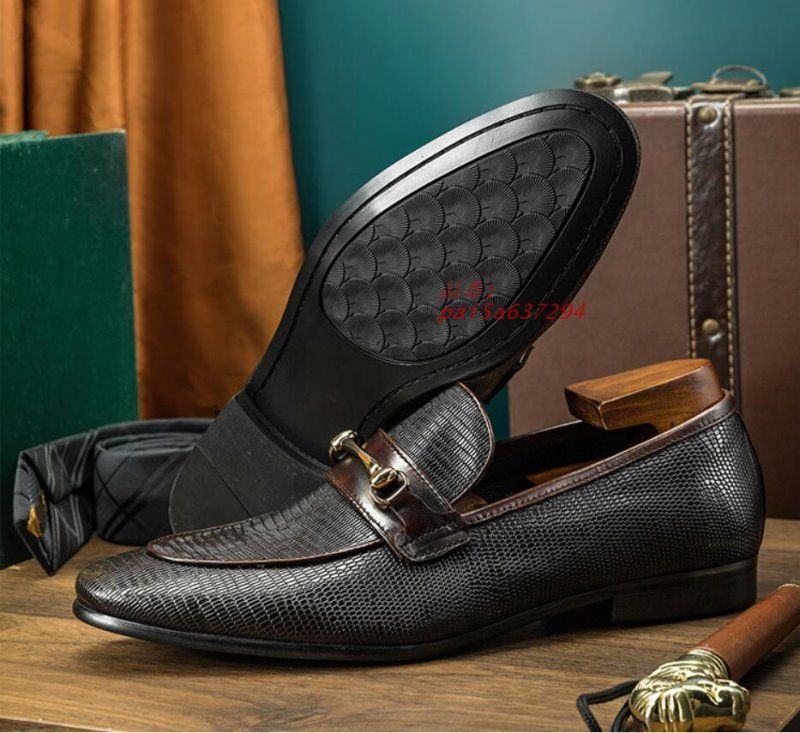 牛革スリッポン 蛇紋メンズデッキビジネスカジュアル 革靴 ドライビングローファー 紳士靴 牛革モカシン レザー pai5a637294