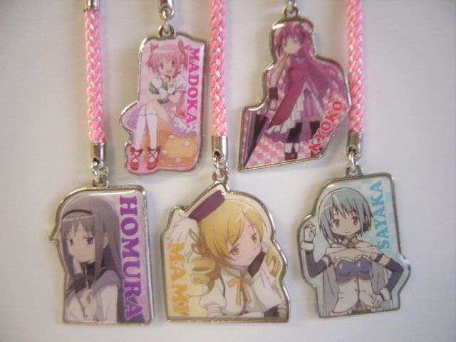 サマーセール開催中！ ♯Hul07Bo魔法少女まどか マギカ根付メタルプレート全8種