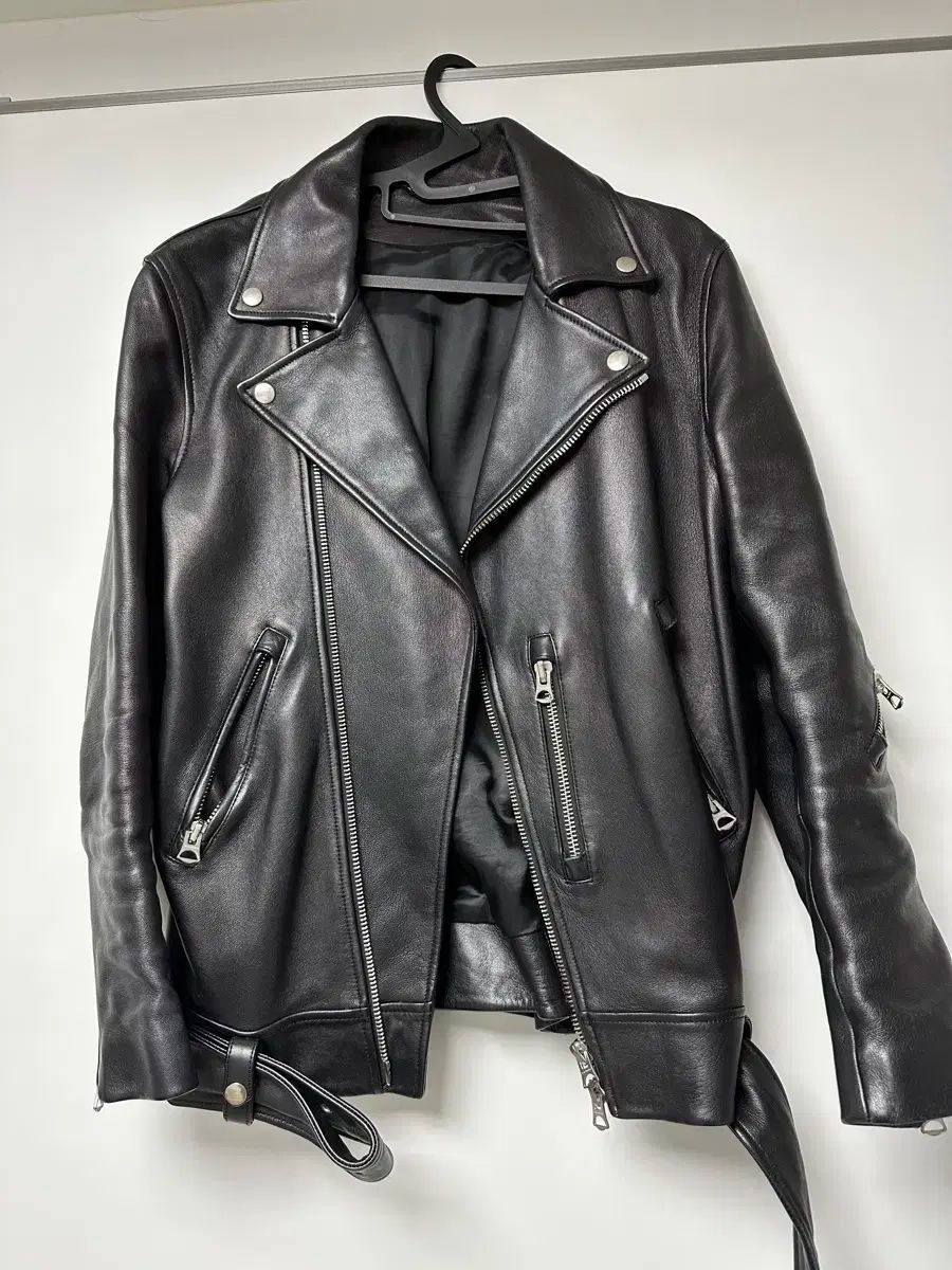 【雷市場（ポンジャン）商品韓国直送】 正規品 Acne Studios(アクネストゥディオズ) スタジオ 斜線 ライダースジャケット