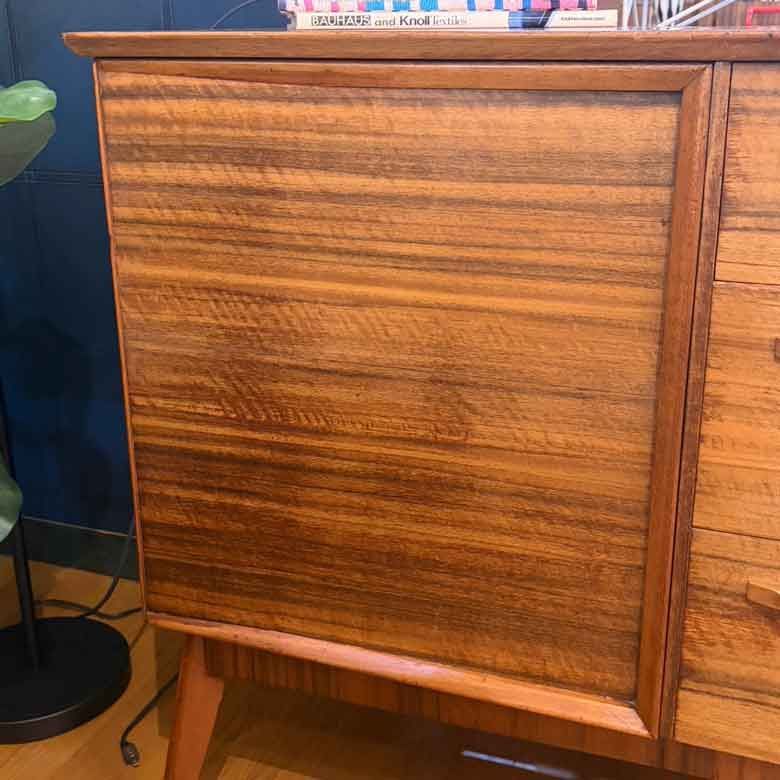 サイドボード Alfred