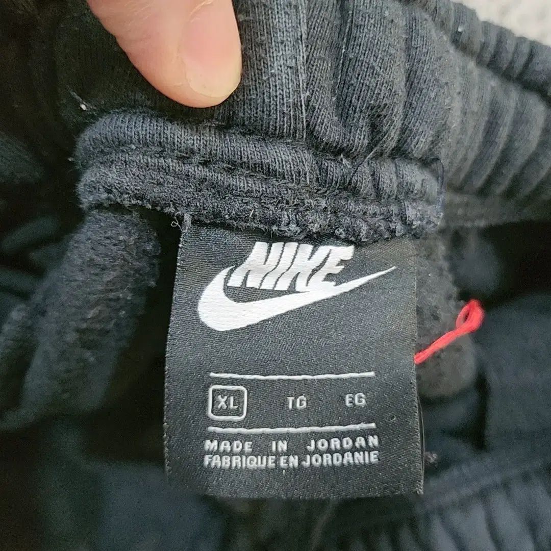 NIKE(ナイキ )XL＆2XLジョガーパンツ　レギンス5点まとめ売り org.jpg