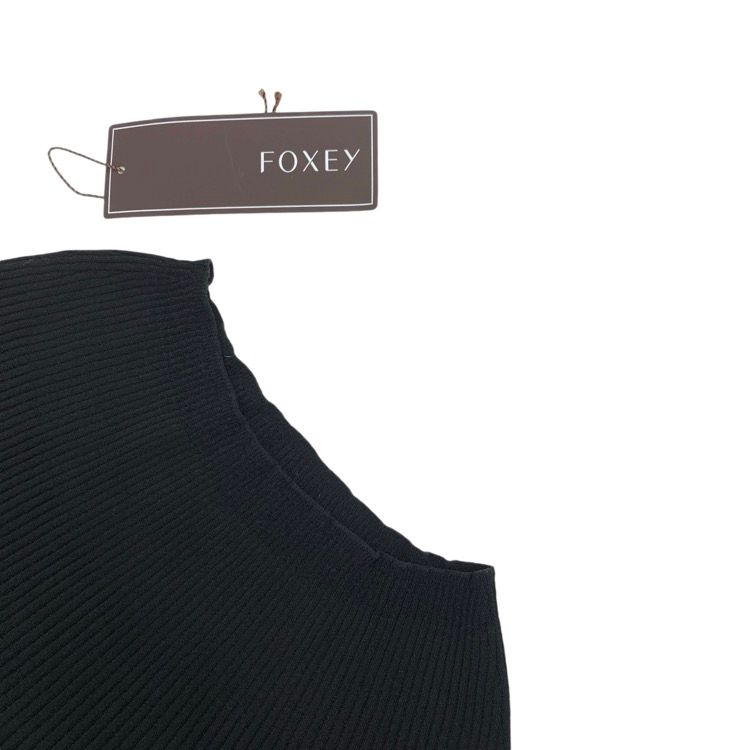 美品★FOXEY フォクシー ロゴプレート付 トップス カットソー 38 FOXEY フォクシー チューリップトップス カットソー ネイビー 38