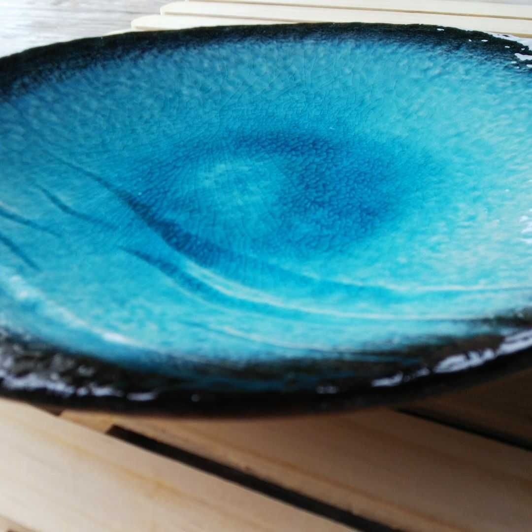 メルカリShops - 美濃焼 均窯トルコブルー変形大皿 盛皿１枚