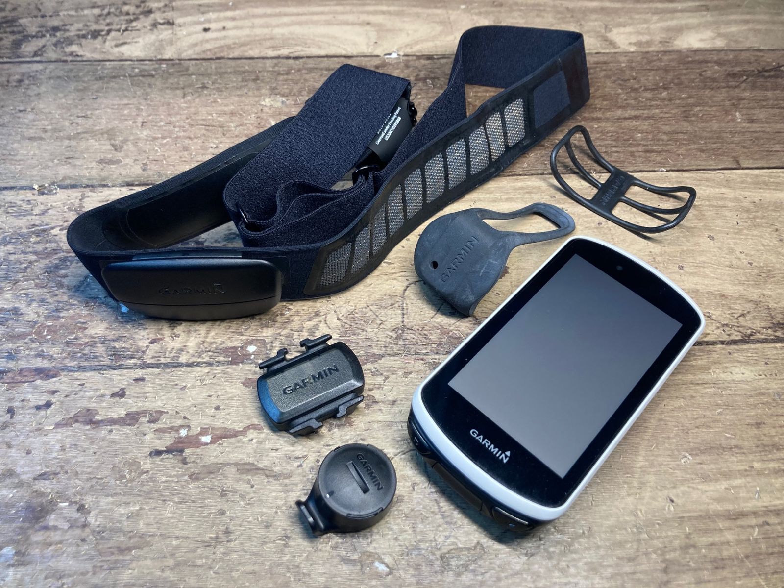 IE354 ガーミン GARMIN エッジ EDGE 1030 サイクルコンピューター スピード ケイデンス 心拍センサー付属 動作 済