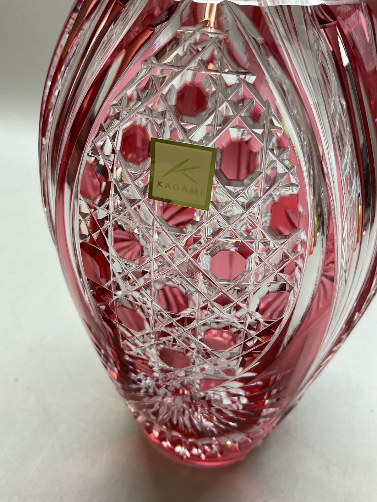 送料無料 高級複製品　宋代青磁花瓶レプリカ　木箱付　高さ25ｃｍ 送料無料 高級複製品 宋代青磁花瓶レプリカ 木箱付 高さ25cm