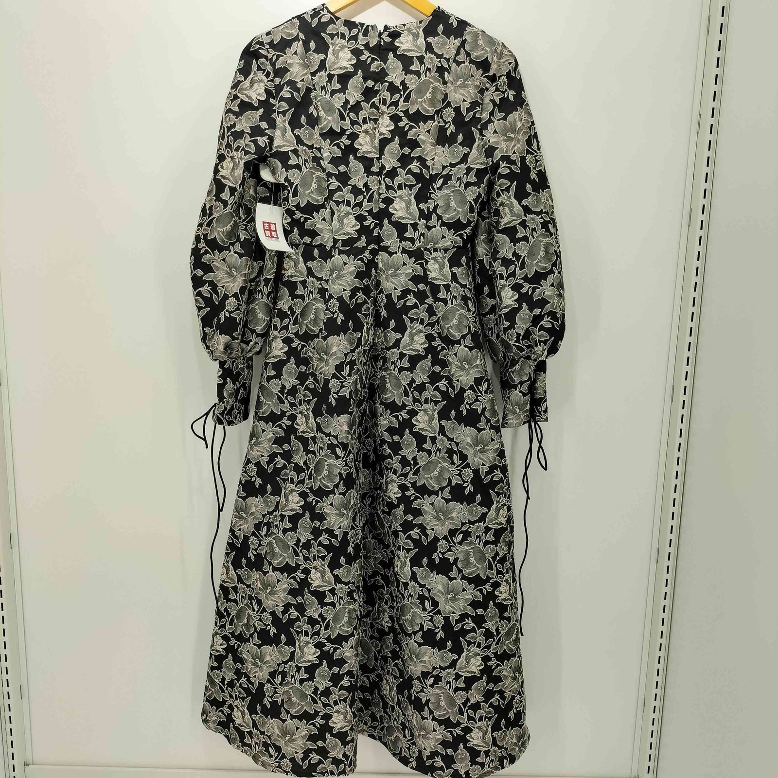 メルトザレディ Melt the lady フラワージャガードロングドレス flower jacquard long dress レディース FREE