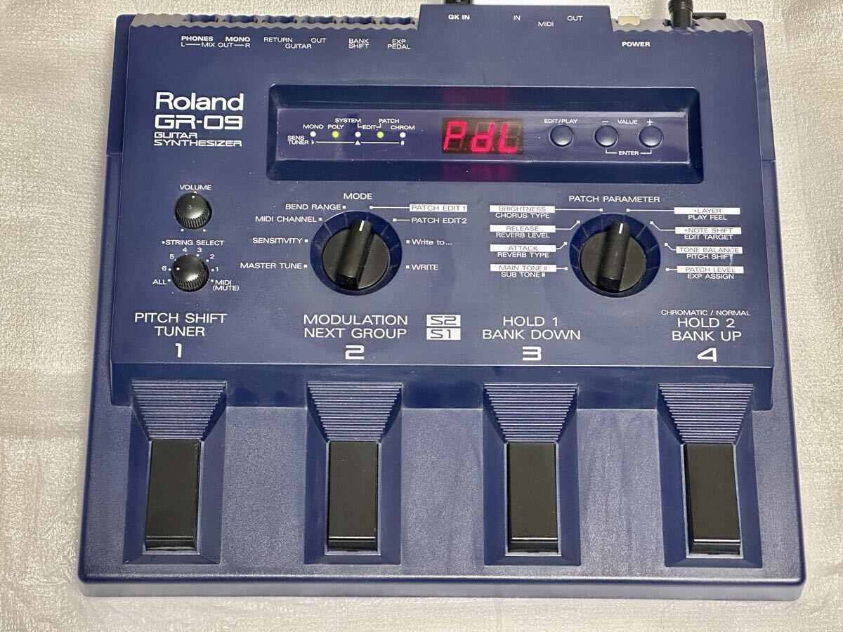 Roland GR-09 ギターシンセサイザー
