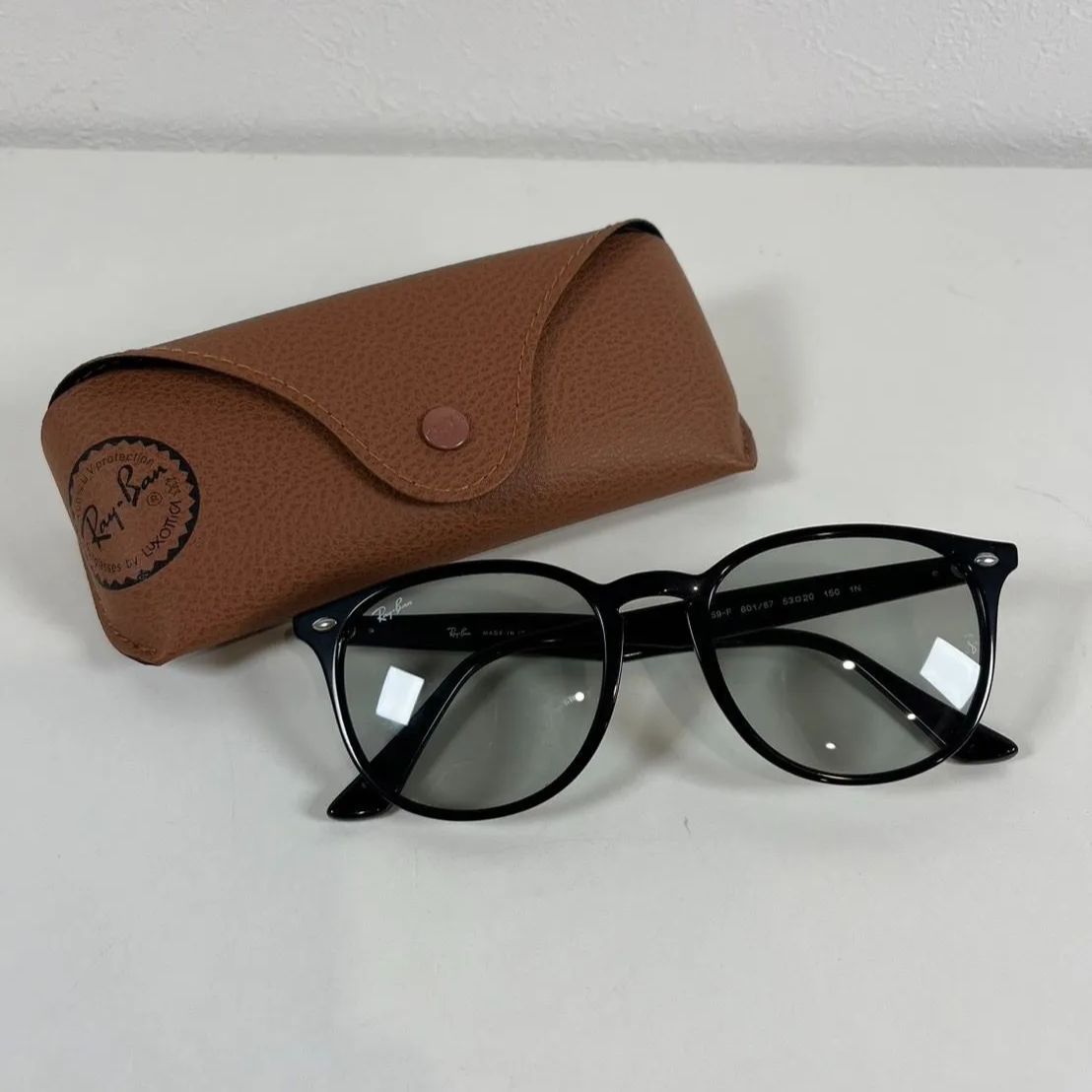 美品】Ray-ban レイバン サングラス RB4259-F 601/87 53口20 ブラック 